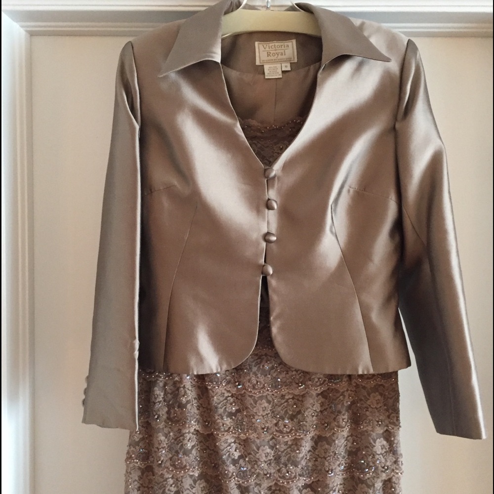 Beautiful dressy silk and sequin taupe 2 piece
